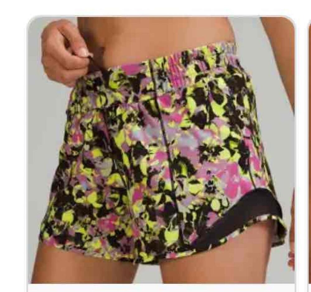 Lululemon Hotty Hot Hight Rise lined Shorts Size 6